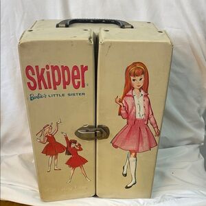 Mattel Skipper Carrying Case - Cream and Red